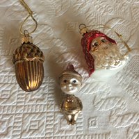 Vintage Drei Ornamente Für Den Weihnachtsbaum. Bezaubernder Kleiner Junge, Glas Santa Clause Und Eichel. Alle Zum Preis von VeryVictorianStudio