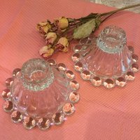 Vintage Imperial Candlewick Kerzenständer. Paar Candlewick-Kerzenhalter Mit Hobnail-Typ Edge-Design Vintage Imperial Candlewick Kerzenständer. Paar Candlewick-Kerzenhalter Mit Hobnail-Typ Edge-Design von VeryVictorianStudio