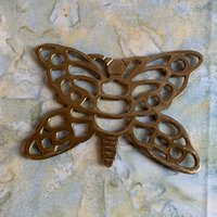 Vintage Messing Schmetterling Untersetzer. Verwendung Für Einen Heißen Topf Oder Servierteller in Der Küche. Zur Dekoration An Die Wand Hängen von VeryVictorianStudio