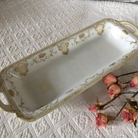 Vintage Rechteckigen Porzellan Schüssel Mit Gold Malerei Und Seitlichen Griffen. Große Zum Einsatz Auf Kommode Oder Eitelkeit Als Tablett von VeryVictorianStudio