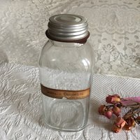 Vintage Traubensilberkerze 2 Quart Ball Perfektes Einmachglas Mit Zink Schraubdeckel. Mit Echtem Porzellan Ausgekleidet Milchglaseinsatz von VeryVictorianStudio