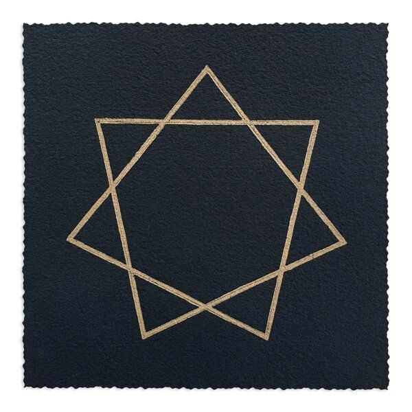 Veskor Cassiopeia HEPTAGRAMM (7/2) Heilige Geometrie Linoldruck | 16 × 16 cm | Gold auf Schwarz von Veskor Cassiopeia