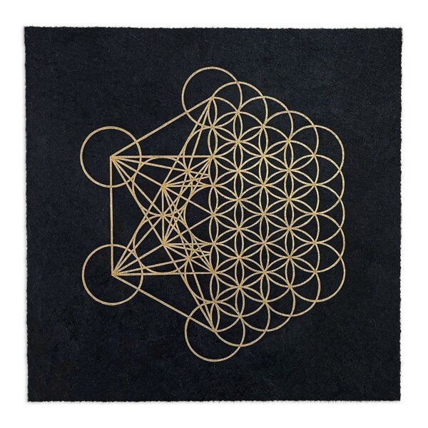 Veskor Cassiopeia METAFLOWER Heilige Geometrie Linoldruck | 35 × 35 cm | Gold auf Schwarz von Veskor Cassiopeia