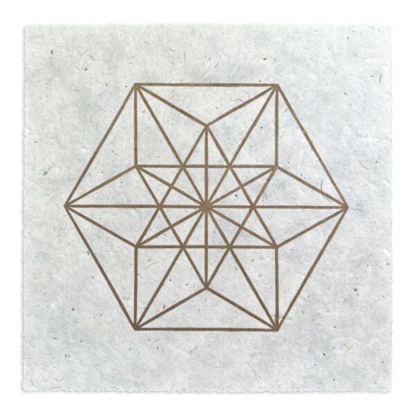 Veskor Cassiopeia VEKTOR EQUILIBRIUM Heilige Geometrie Linoldruck | 22 × 22 cm | Gold auf Naturweiß von Veskor Cassiopeia