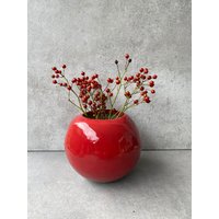 Kleine Rote Kugelvase, 12 cm. Vase, Kugel, Blumenvase Kleine Rote Kugelvase, 12 cm. Vase, Kugel, Blumenvase von VestarDesign