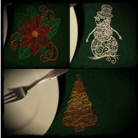 Embroidered Placemat - Bestickte Platzdeckchen Mit Weihnachtsmotiven von ViandoVilia