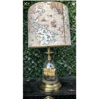 Einzigartige Mid Century Modern Mayflower/Landkarten-Schiff Lampe von VickysVintageVenue