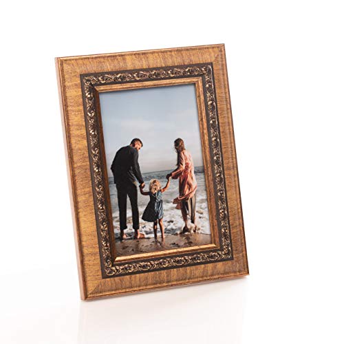 Barock Bilderrahmen für 10x15 cm Fotos - Vintage Fotorahmen in Gold mit Echtem Glas für Schöne Momente | Freistehender Holzrahmen geeignet für Tisch- oder Wandmontage, Hoch- & Querformat Barock Bilderrahmen für 10x15 cm Fotos - Vintage Fotorahmen in Gold mit Echtem Glas für Schöne Momente | Freistehender Holzrahmen geeignet für Tisch- oder Wandmontage, Hoch- & Querformat von Victoria Collection