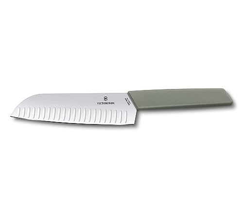 Victorinox, Swiss Modern, Profi Santokumesser, Extra Scharfe Klinge, Kullenschliff, 17 cm, Robuster Kunststoffgriff, Rostfreier Stahl, olive-grün von Victorinox