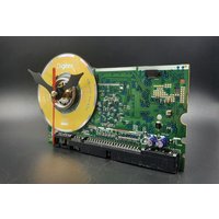 Uhr Aus Recycelten Computerteilen Handgemachtes Tech Accessoire von VictoryDesignStore