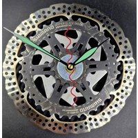 Uhr Aus Recycelten Fahrradteilen Steampunk Radfahren Decor von VictoryDesignStore