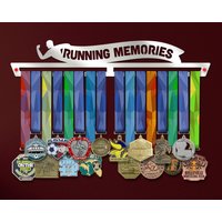 Laufende Erinnerungen Medaille Halter Geschenke Für Läufer, Personalisierte Metall Aufhänger Display Sportler, Trophäe Regal Oder Rack von VictoryHangers