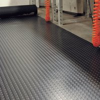 COBA Anti-Rutschmatte, Nitrilgummi, genoppt, lfm x 1.200 mm, Höhe 3 mm, schwarz von COBA