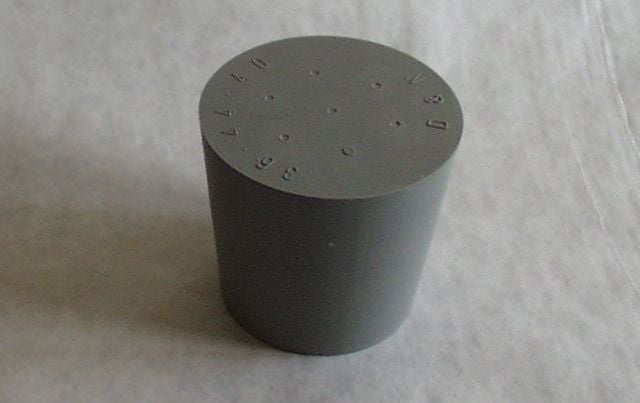 Gummistopfen ohne Loch von Vierka