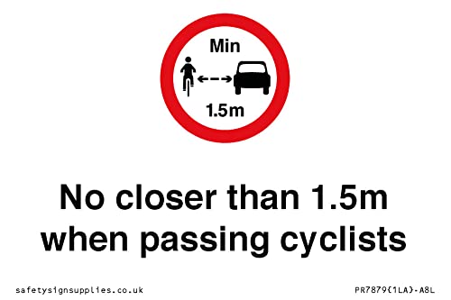 Schild "No closer than 1,5 m when passing cyclists", 75 x 50 mm, A8L von Viking Signs