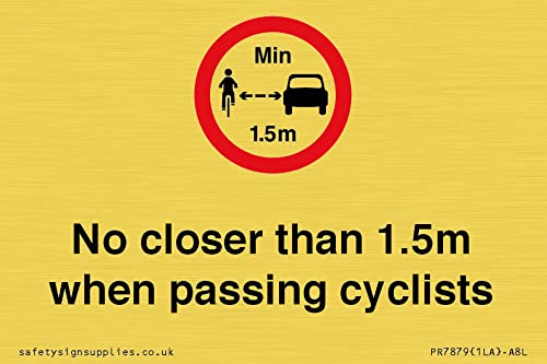 Schild "No closer than 1,5 m when passing cyclists", 75 x 50 mm, A8L von Viking Signs