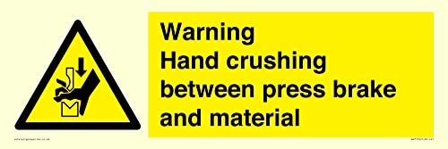 Schild mit Aufschrift "Warning Hand Crushing between press brake and material", 450 x 150 mm, L41 von Viking Signs