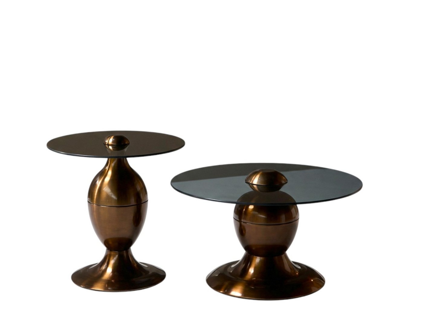 Villa Möbel Couchtisch Juni Couchtisch 2er-Set, Elegantes 2er-Set mit braunem Glas und goldenem Metall Villa Möbel Couchtisch Juni Couchtisch 2er-Set, Elegantes 2er-Set mit braunem Glas und goldenem Metall von Villa Möbel