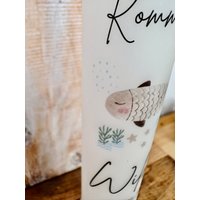 Kommunionkerze Fisch "Wilma" | Kreuz Wellen Beige Rosa Blau Sterne Boho Taufkerze Kommunionkerze Fisch "Wilma" | Kreuz Wellen Beige Rosa Blau Sterne Boho Taufkerze von Villarosalotta