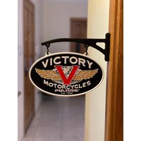 Victory Motorrad Doppelseitig Geprägtes Wandschild von VindorDesigns