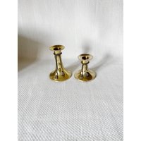 Paar Von 2 Messing-Kerzenhaltern Mit Quasten, Kerzenhalter Einzigartiges Messingband-Design, Weihnachtssammelkerzenhalter-Set Aus Messing von VinsarStudios