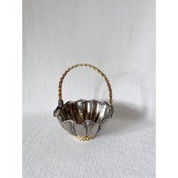 Vintage Silber Geriffelter Korb Gold Geflochtener Griff Und Basis Silberschale Schüssel Mit Fuß, Eiskübel, Kerzenbehälter von VinsarStudios