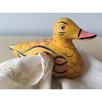 Vintage Serviettenring Aus Holz, Tierserviettenring, Holzente, Handgemachter Serviettenhalter Vintage Serviettenring Aus Holz, Tierserviettenring, Holzente, Handgemachter Serviettenhalter von VintaVoyage