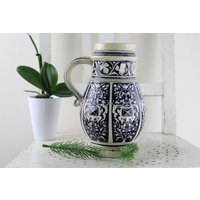 Antike Porzellan Karaffe Zauberhafte Handarbeit Sehr Selten 1950Er Jahre von Vintage4Moms