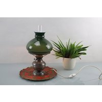 Lampe Aus Zinn Mit Glasschirm Grünes Glas Stehlampe Steckdosen von Vintage4Moms