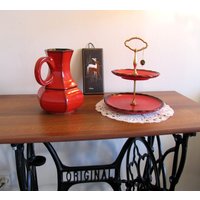 Vintage -1955S - Design Ceramic Etagère Und Saft Kanne Vergoldet Sehr Hochwertiges Set Rot von Vintage4Moms