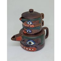 Vintage Haida Totempfahl Redware Stacking Teekanne 4 Teile Set Japan Sammler Küche Dekor Kitsch von Vintage77Studio