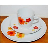 Schönes 70Er Jahre Vintage Geschirr Set 3 Teilig Weiß/Orange Von Colditz Retro Mid Century Shabby Chic Landhausstil Seventies Schönes 70Er Jahre Vintage Geschirr Set 3 Teilig Weiß/Orange Von Colditz Retro Mid Century Shabby Chic Landhausstil Seventies von VintageAhoi