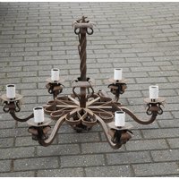 Eine Schwere Qualität Schmiedeeisen 6 Arm Kronleuchter Blumenmuster von VintageArtDesignShop