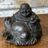 Vintage Keramik Schwarz Lachenden Buddha Mit Pfirsich Statue von VintageArtperience