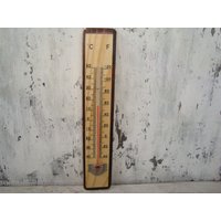 Vintage Thermometer - Holz Indoor Outdoor Wand von VintageAvangardShop