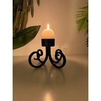 Vintage Schwarz Schmiedeeisen Kerzenhalter Gothic Spiralbein Dekor Vintage Schwarz Schmiedeeisen Kerzenhalter Gothic Spiralbein Dekor von VintageBodacious