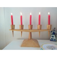 Alter Kerzenständer, Vintage Holzkerzenständer, Wohndekoration von VintageBulgariaBG