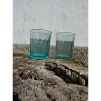 Schnapsgläser Bunte Gläser Wodkagläser Retro Barware Vintage Trinkgläser Party Servieren Türkise von VintageByNatasha