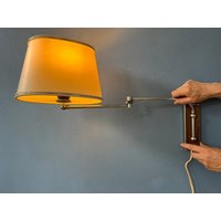 Mid Century Swing Arm Wandlampe von VintageChampignon