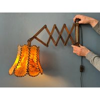 Teakholz Holzscheren-Wandlampe Mit Warmem Schirm von VintageChampignon