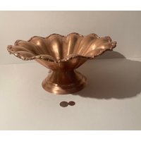 Vintage Metall Kupfer Und Messing Obstschale, Cupcake, Snacks Teller, Platte, Qualität, Super Heavymetall 13 "x 6" Verzierte Schöne Qualität." Vintage Metall Kupfer Und Messing Obstschale, Cupcake, Snacks Teller, Platte, Qualität, Super Heavymetall 13 "x 6" Verzierte Schöne Qualität." von VintageCopperAndMore