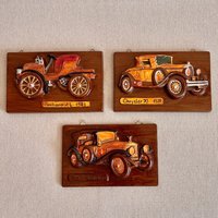 3Er Set Vintage Keramik Teller Chrysler 70 | Humber Rolls Royce Panhardt Et L 1903 von VintageFindsAmvis