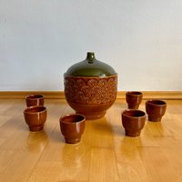 Keramik Jasba Topf Mit 6 Tassen Glasierter Keramiktopf Rustikale Keramikschale Bowletopf Deutsche Rumtopf Vintage Kanne von VintageFindsAmvis