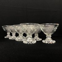 8 Geätzte Vintage Glas Boopie Base 5Oz Champagner Cocktail Coupe Gläser - Retro Barware von VintageGlassFindsCo