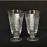 Paar Vintage Pinwheel Crystal Footed 130G Likör Cordial Gläser von VintageGlassFindsCo