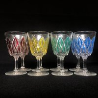 Set Von 8 Vintage Vmc Reims French Harlequin Crystal 4Oz Likörgläser - Rot, Gelb, Blau, Grün Bitte Überprüfen Sie Die Vollständige Beschreibung von VintageGlassFindsCo