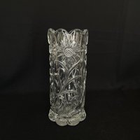 Spektakuläre Schwere Antik Glas "Sonnenblume' Blumenvase von VintageGlassFindsCo