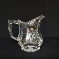 Schöner Vintage Getäfelter Klarglas 29 Unzen Krug Mit Achteckiger Starburst Basis - Bauernhausküche Retro Küche von VintageGlassFindsCo
