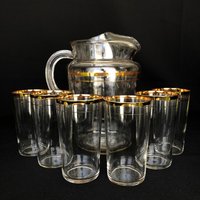 Vintage Klares Glas Gold Getrimmt 70 Unzen Krug & 6 Passende 10 Becher Set - Barware Retro von VintageGlassFindsCo