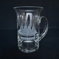 Vintage Toscany Klarglas 24Oz Stein Becher Tankard Geätzt Mit Clipper Schoner Schiff - Handgeblown in Rumänien Maritime Barware von VintageGlassFindsCo